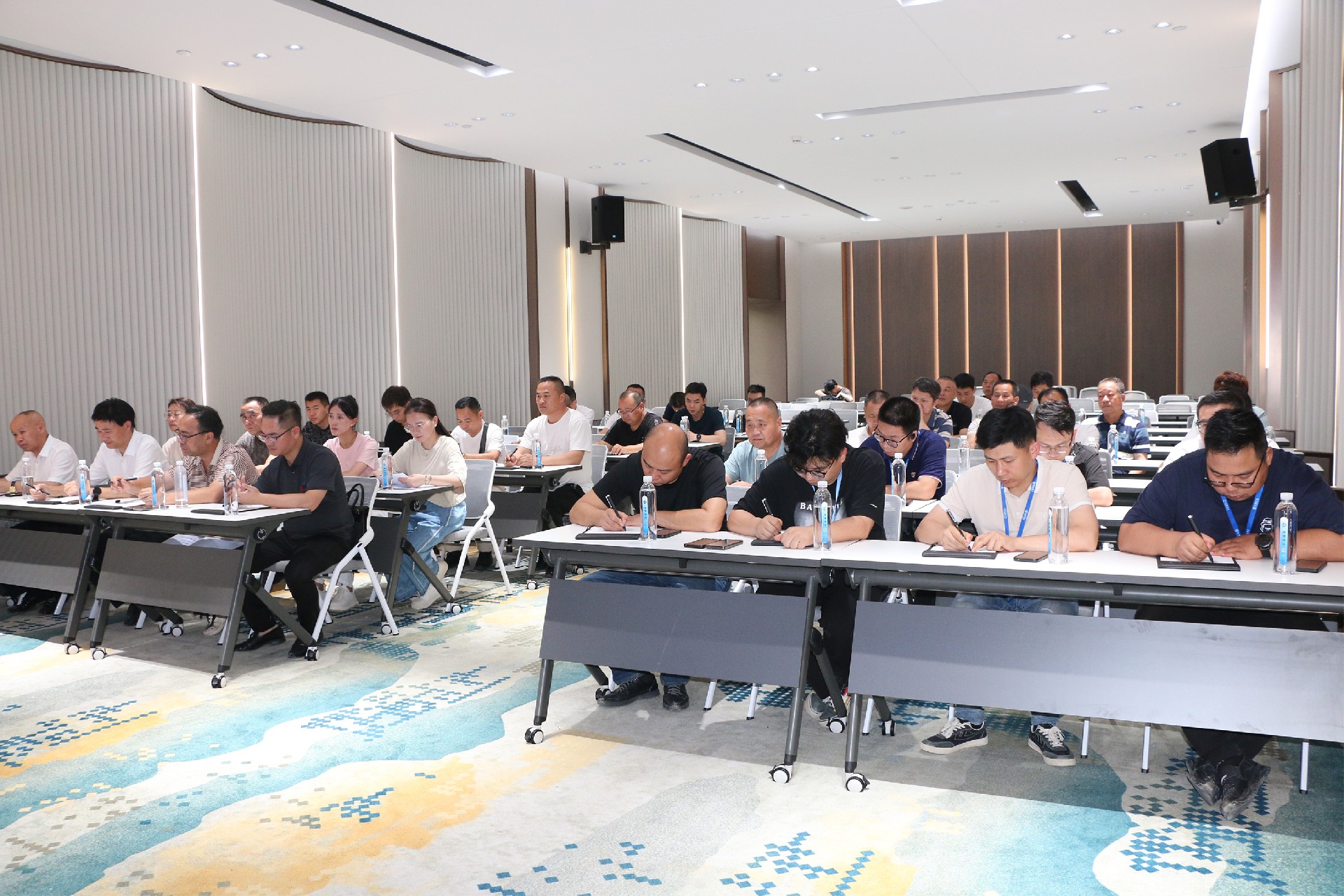 1719795261113322.jpg 1719795261113322.jpg